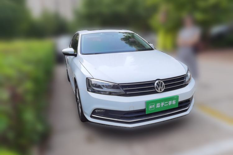 Used Volkswagen Sagitar 2017 1.6L Automatic Comfort Model Front Right 45 Deg