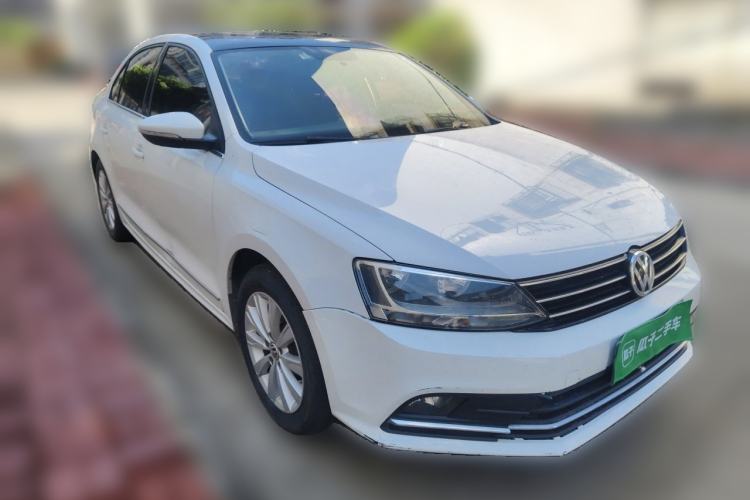 Used Volkswagen Sagitar 2017 1.6L Automatic Comfort Model Front Right 45 Deg