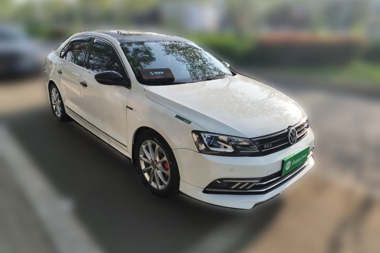 Used Volkswagen Sagitar 2017 1.6L Automatic Comfort Model Front Right 45 Deg
