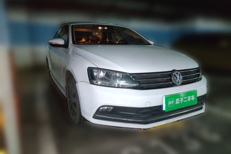 Used Volkswagen Sagitar 2017 1.6L Automatic Comfort Model Front Right 45 Deg