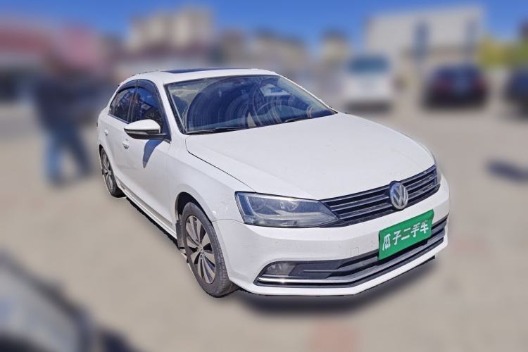 Used Volkswagen Sagitar 2017 1.6L Automatic Comfort Model Front Right 45 Deg