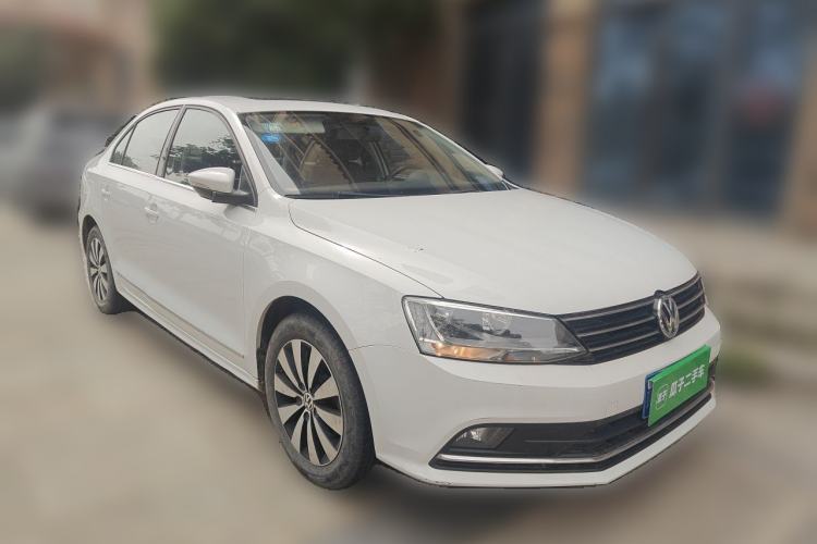 Used Volkswagen Sagitar 2017 1.6L Automatic Comfort Model Front Right 45 Deg