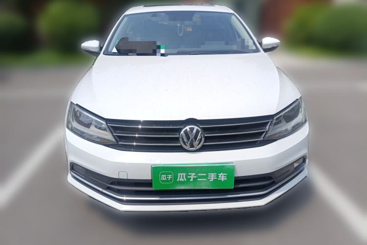 Used Volkswagen Sagitar 2017 230TSI Automatic Comfort Version Front