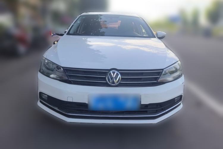 Used Volkswagen Sagitar 2017 1.6L Manual Comfort Model Front