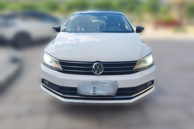 Used Volkswagen Sagitar 2017 230TSI Automatic Comfort Version Front