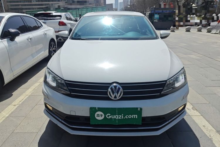 Used Volkswagen Sagitar 2017 230TSI Automatic Luxury Edition Front