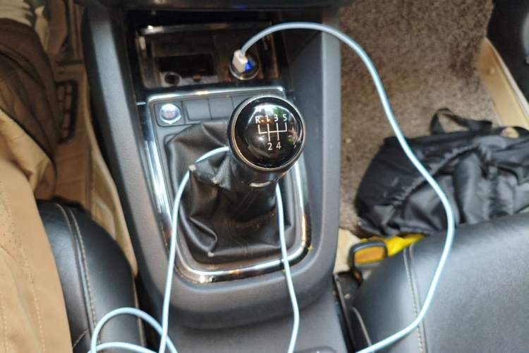 Used Volkswagen Sagitar 2017 1.6L Manual Comfort Model Gear Lever