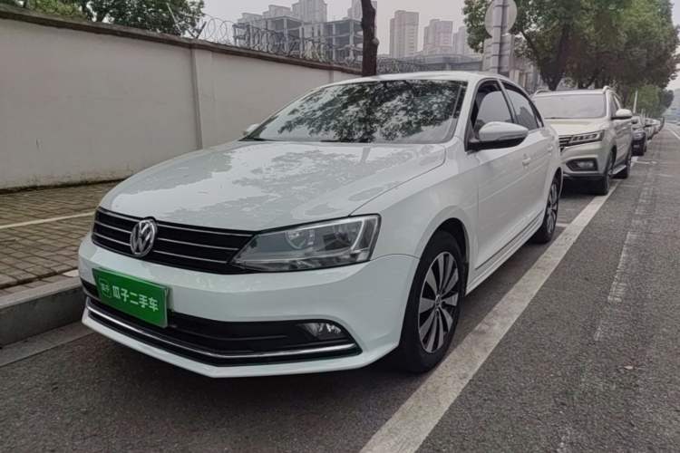 Used Volkswagen Sagitar 2017 230TSI Automatic Comfort Version Guazi used car, China used car export, Used car for sale, Used  cars, Cheapest cars for sale
