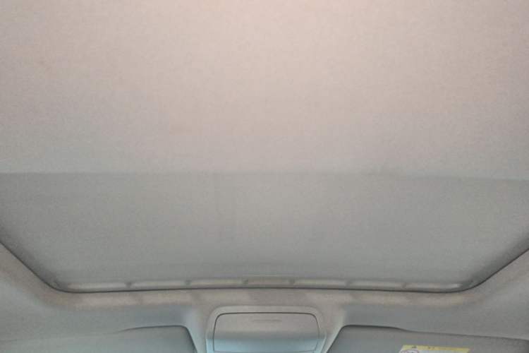 Used Volkswagen Sagitar 2017 230TSI Automatic Comfort Version Headliner