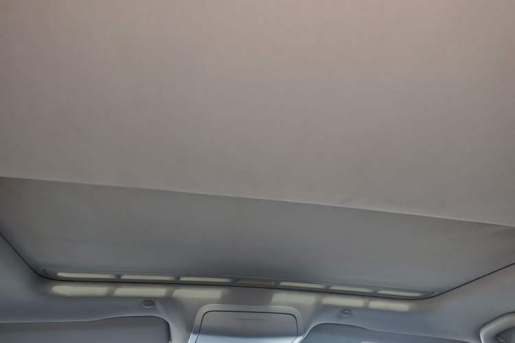 Used Volkswagen Sagitar 2017 1.6L Automatic Comfort Model Headliner