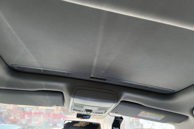 Used Volkswagen Sagitar 2017 230TSI Automatic Comfort Version Headliner