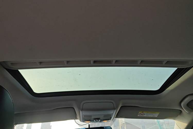 Used Volkswagen Sagitar 2017 1.6L Automatic Comfort Model Headliner