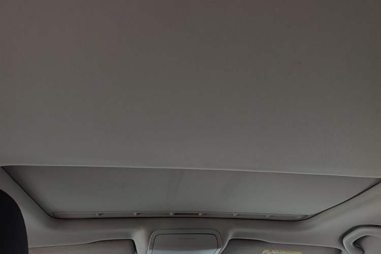 Used Volkswagen Sagitar 2017 1.6L Automatic Comfort Model Headliner