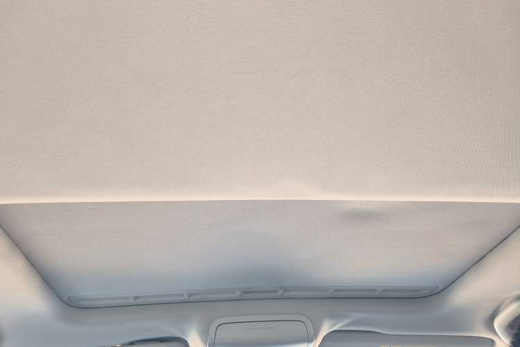 Used Volkswagen Sagitar 2017 180TSI Automatic Leading Model Headliner