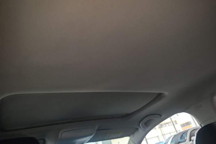 Used Volkswagen Sagitar 2017 180TSI Automatic Luxury Edition Headliner