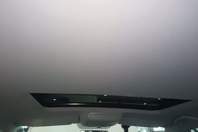 Used Volkswagen Sagitar 2017 1.6L Automatic Comfort Model Headliner