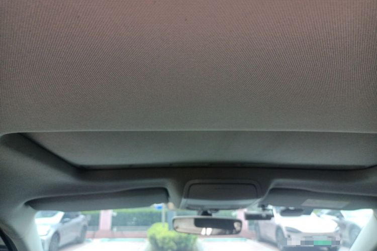 Used Volkswagen Sagitar 2017 1.6L Manual Comfort Model Headliner