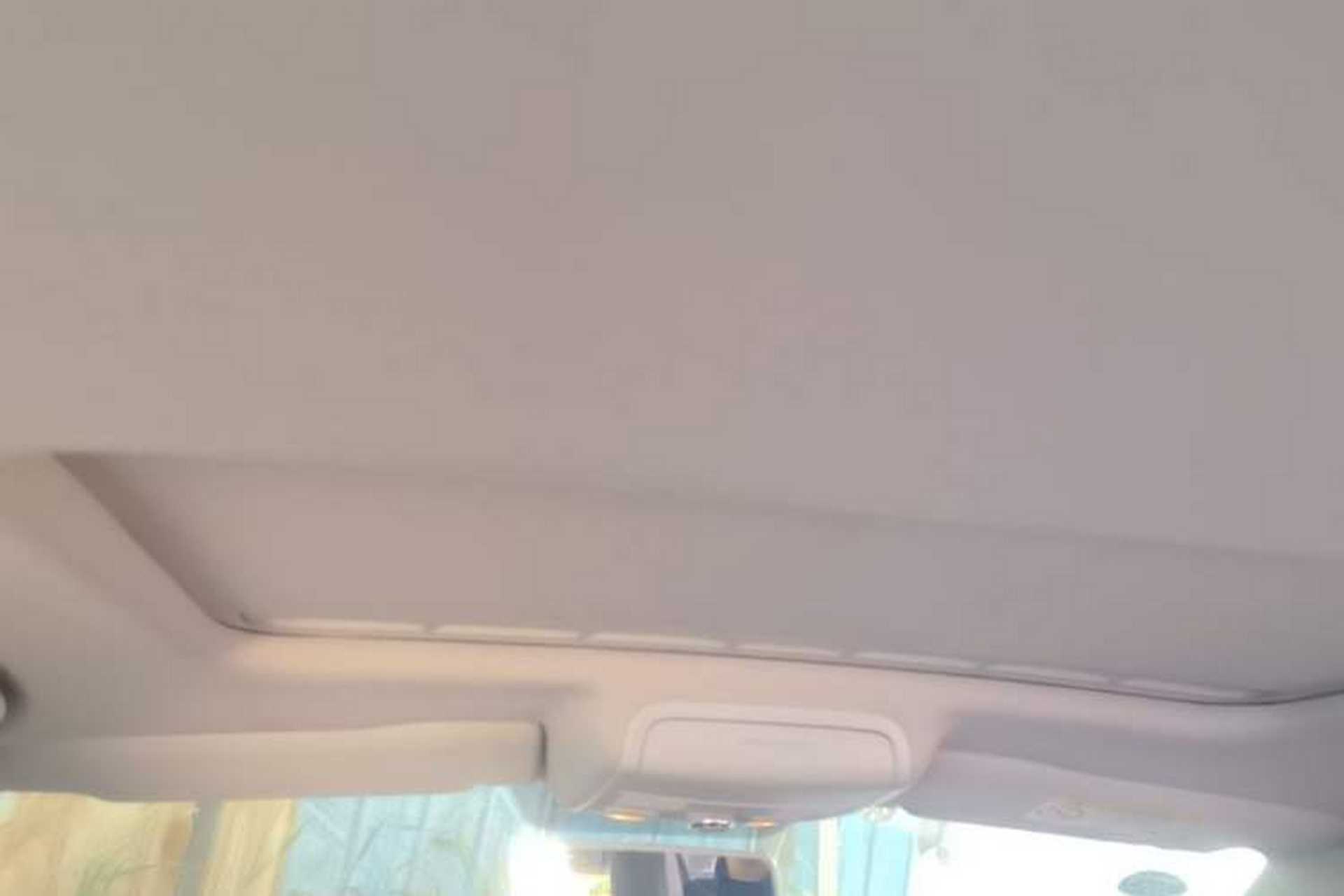 Used Volkswagen Sagitar 2017 230TSI Automatic Comfort Version Headliner