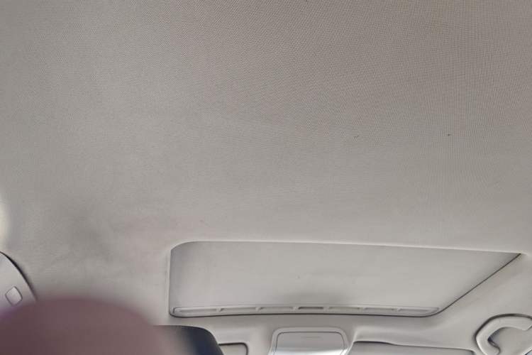 Used Volkswagen Sagitar 2017 1.6L Automatic Comfort Model Headliner