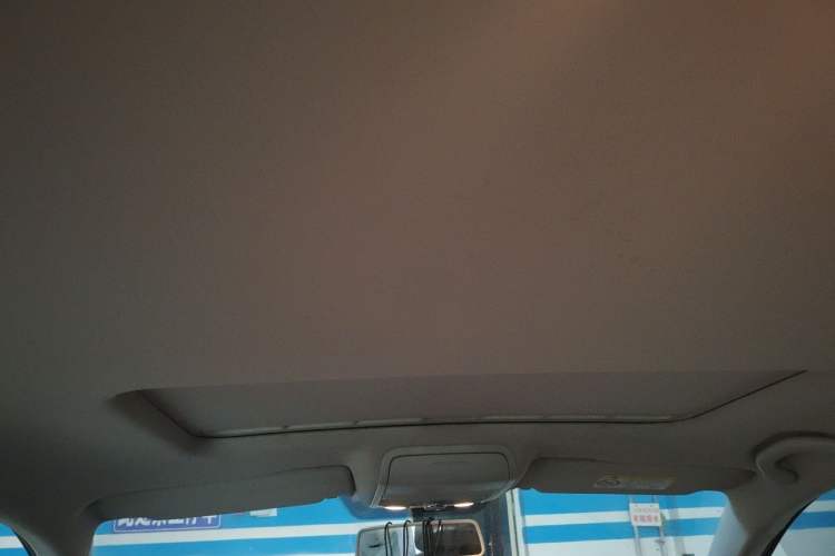 Used Volkswagen Sagitar 2017 1.6L Automatic Comfort Model Headliner
