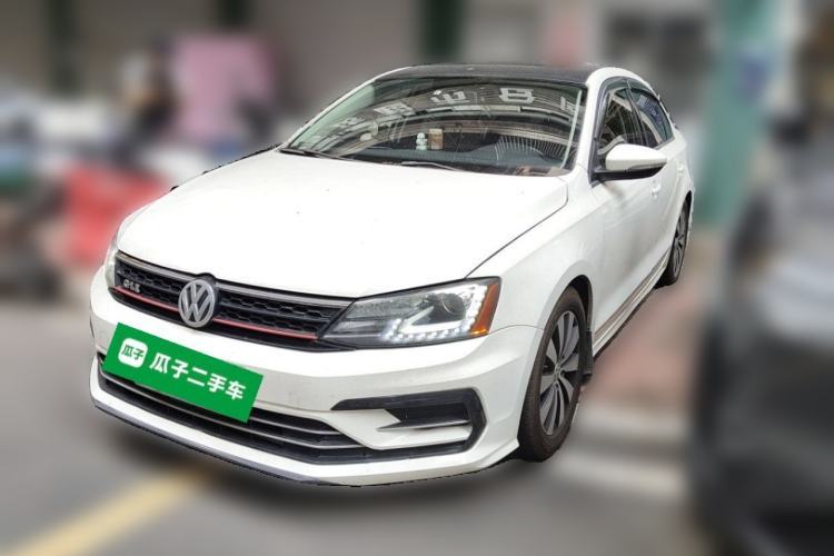 Used Volkswagen Sagitar 2017 230TSI Automatic Comfort Version Guazi used car, China used car export, Used car for sale, Used  cars, Cheapest cars for sale