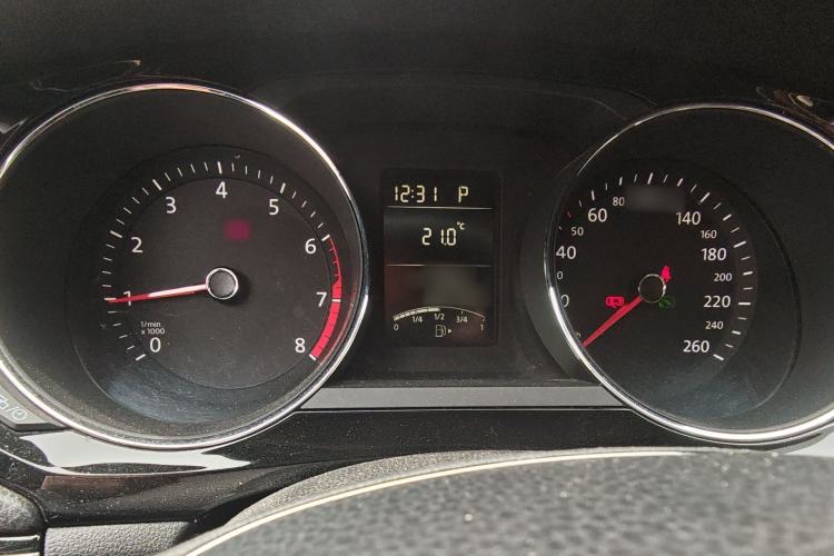 Used Volkswagen Sagitar 2017 1.6L Automatic Comfort Model Instrument Cluster