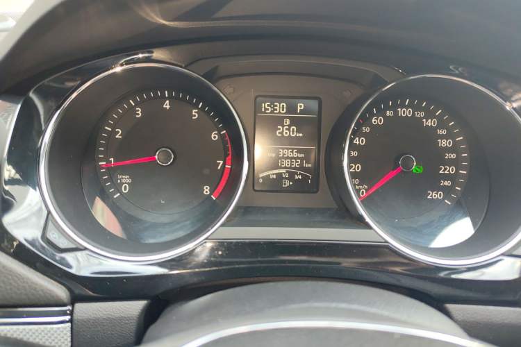 Used Volkswagen Sagitar 2017 1.6L Automatic Comfort Model Instrument Cluster