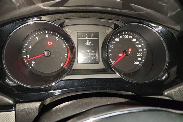 Used Volkswagen Sagitar 2017 1.6L Automatic Comfort Model Instrument Cluster