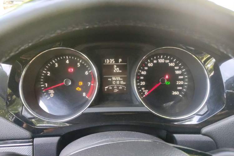 Used Volkswagen Sagitar 2017 1.6L Automatic Comfort Model Instrument Cluster