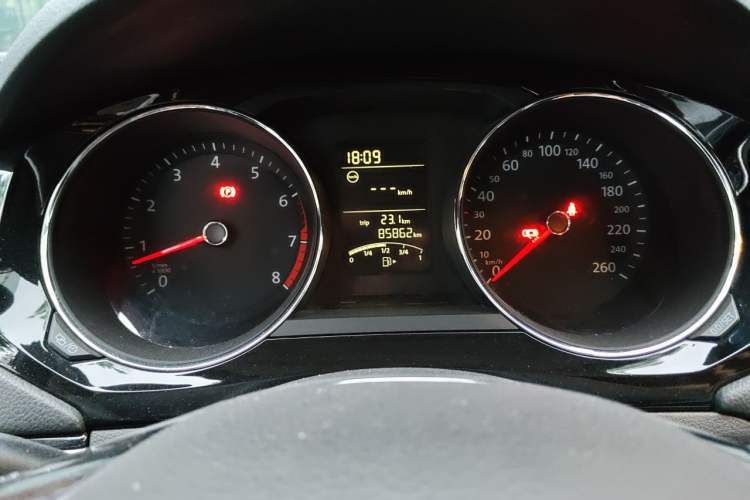 Used Volkswagen Sagitar 2017 1.6L Manual Comfort Model Instrument Cluster