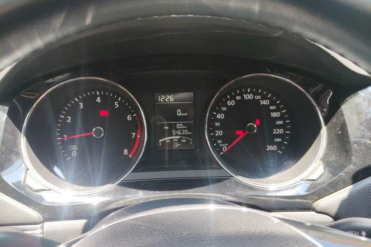 Used Volkswagen Sagitar 2017 1.6L Manual Comfort Model Instrument Cluster