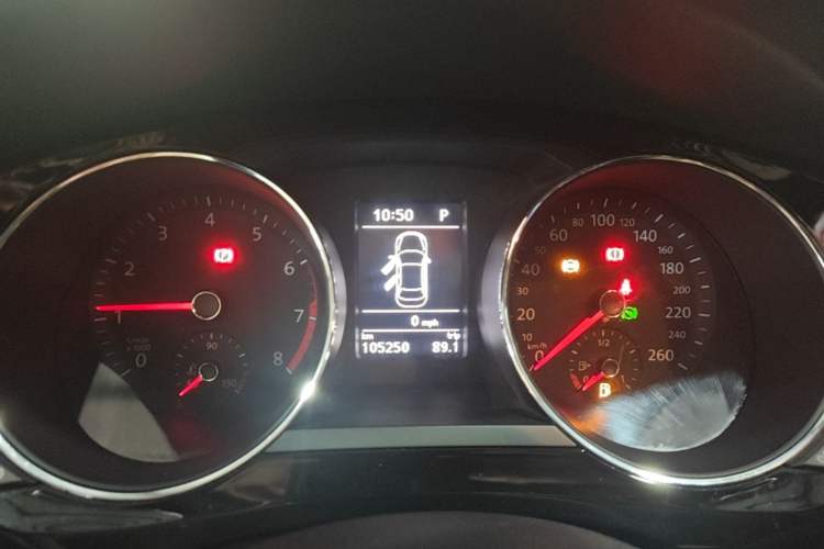 Used Volkswagen Sagitar 2017 180TSI Automatic Luxury Edition Instrument Cluster
