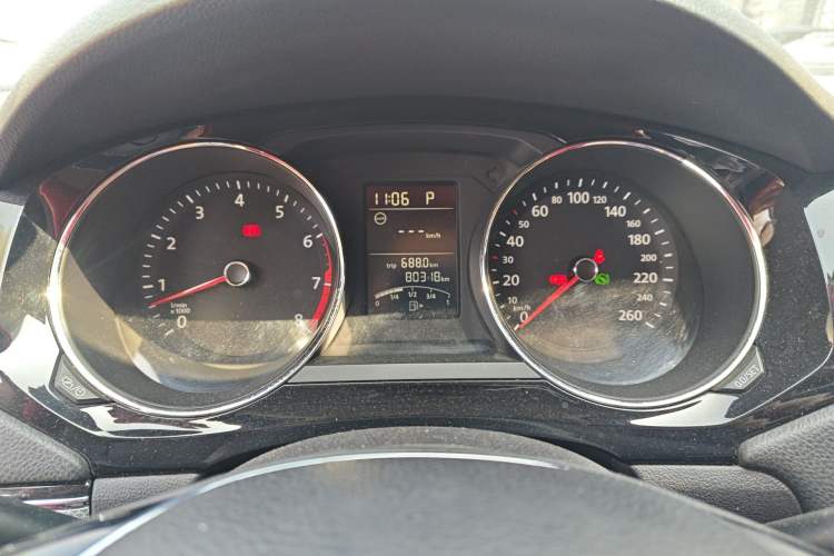 Used Volkswagen Sagitar 2017 1.6L Automatic Comfort Model Instrument Cluster