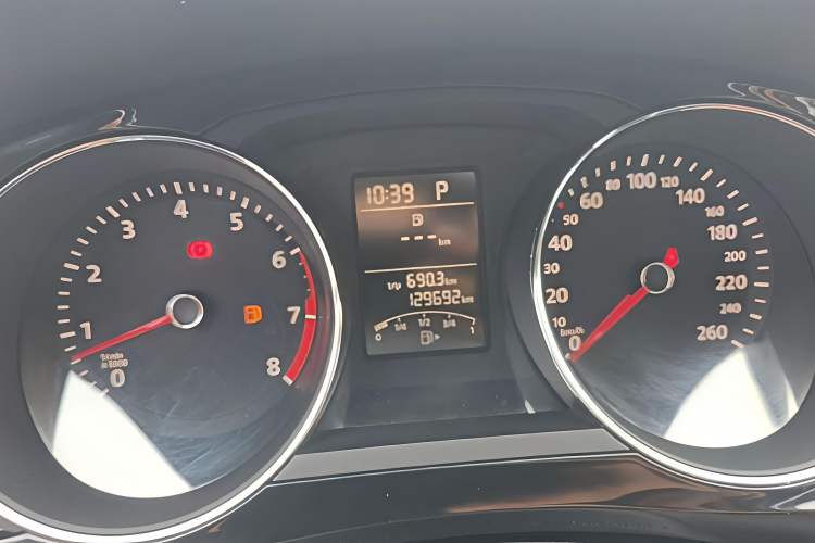 Used Volkswagen Sagitar 2017 1.6L Automatic Comfort Model Instrument Cluster