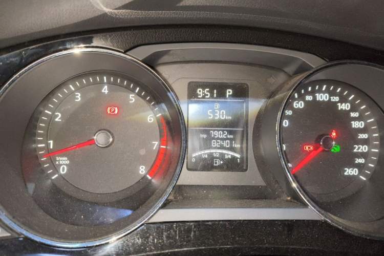 Used Volkswagen Sagitar 2017 1.6L Automatic Comfort Model Instrument Cluster