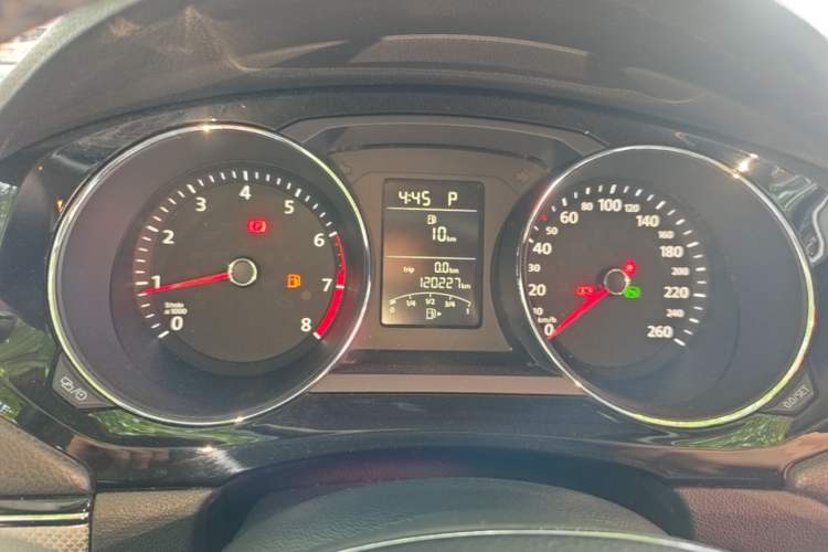 Used Volkswagen Sagitar 2017 1.6L Automatic Comfort Model Instrument Cluster