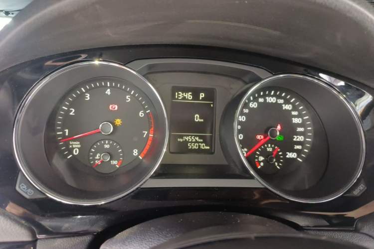 Used Volkswagen Sagitar 2017 230TSI Automatic Comfort Version Instrument Cluster