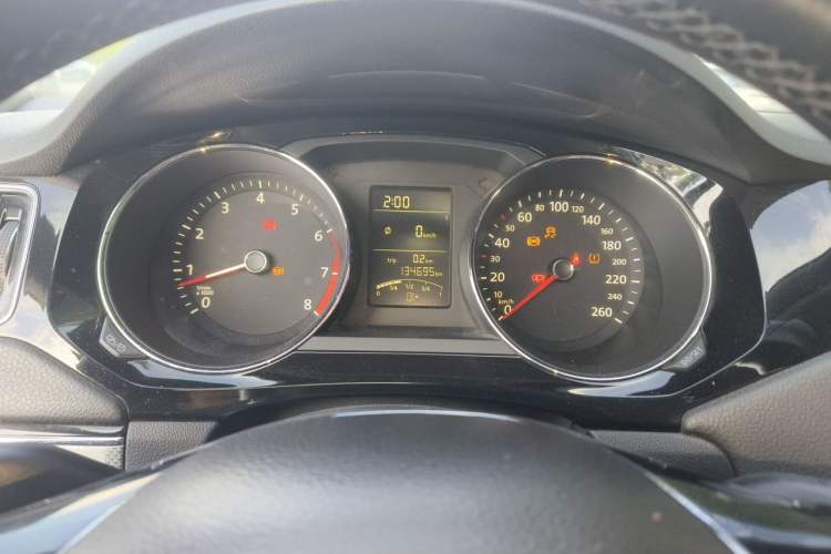 Used Volkswagen Sagitar 2017 1.6L Manual Comfort Model Instrument Cluster
