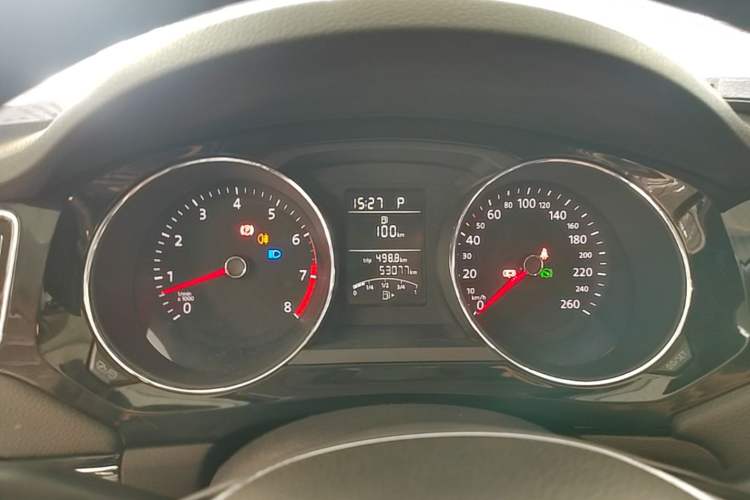 Used Volkswagen Sagitar 2017 1.6L Automatic Comfort Model Instrument Cluster