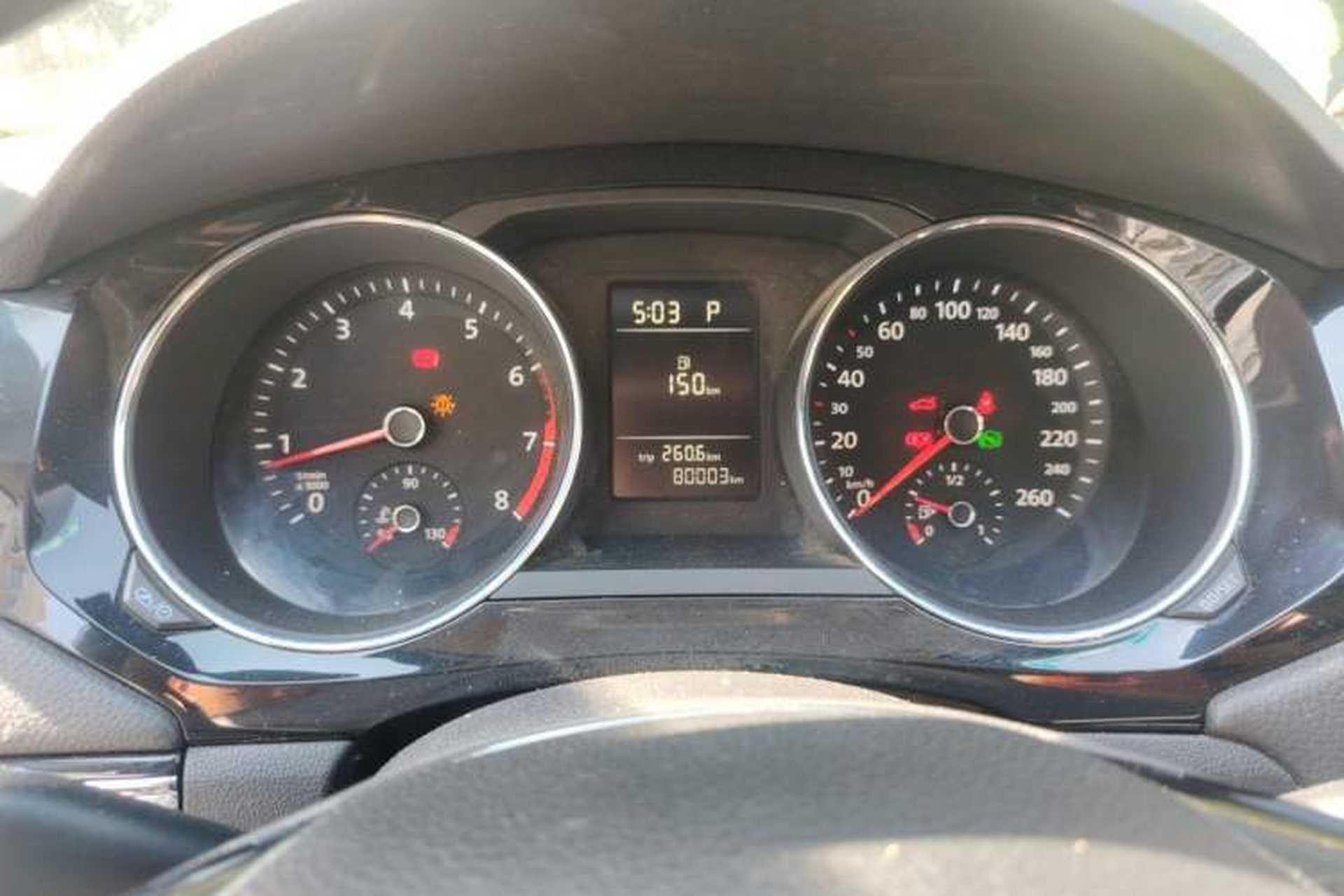 Used Volkswagen Sagitar 2017 230TSI Automatic Comfort Version Instrument Cluster