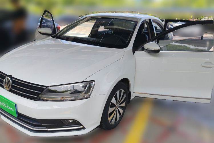 Used Volkswagen Sagitar 2017 1.6L Automatic Comfort Model Guazi used car, China used car export, Used car for sale, Used  cars, Cheapest cars for sale