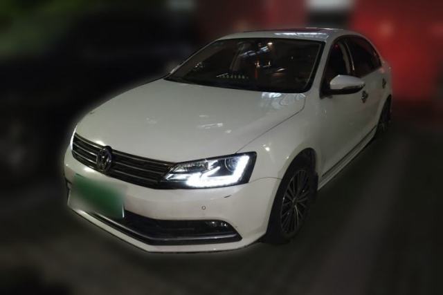 Used Volkswagen Sagitar 2017 230TSI Automatic Luxury Edition