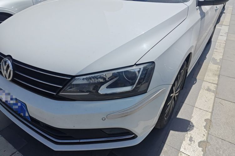 Used Volkswagen Sagitar 2017 230TSI Automatic Luxury Edition Left Front Headlight