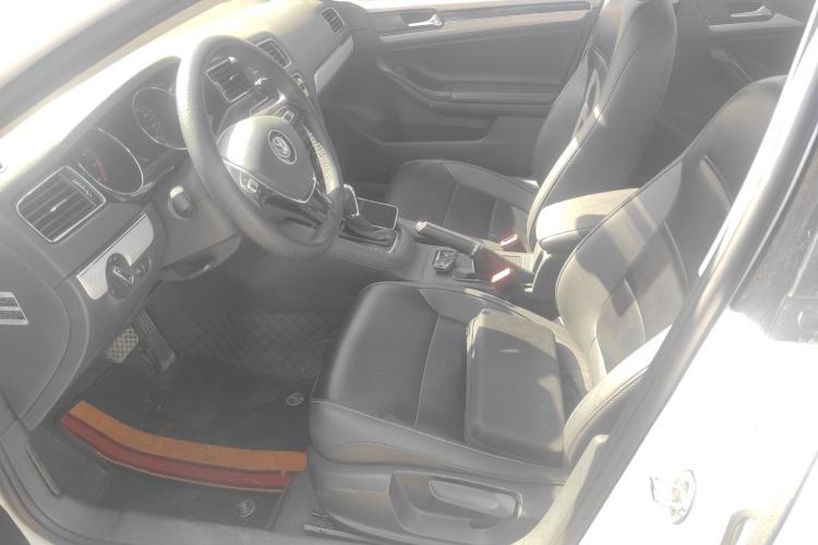 Used Volkswagen Sagitar 2017 1.6L Automatic Comfort Model Left Front Seat