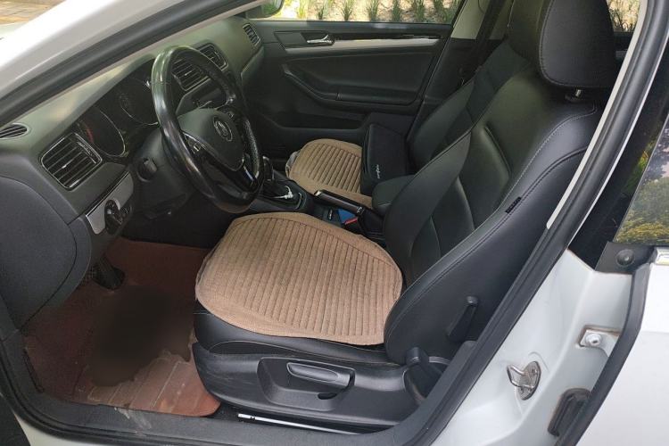 Used Volkswagen Sagitar 2017 1.6L Automatic Comfort Model Left Front Seat