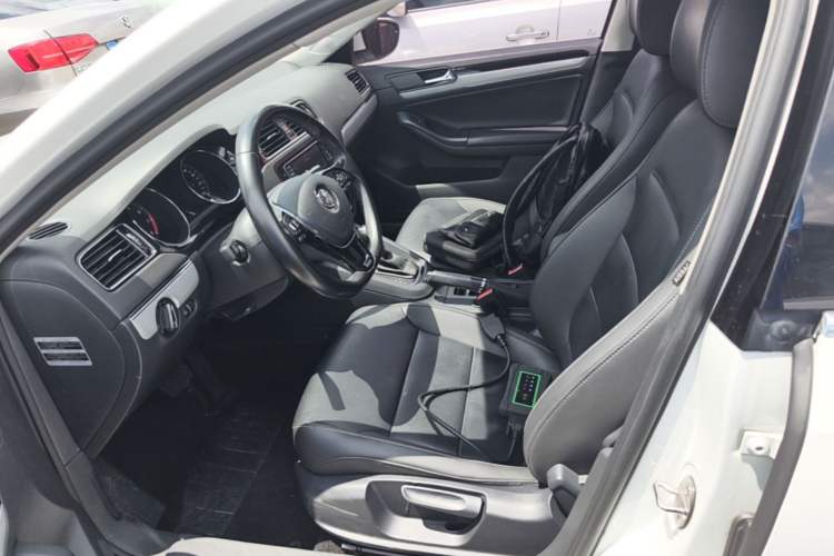 Used Volkswagen Sagitar 2017 1.6L Automatic Comfort Model Left Front Seat