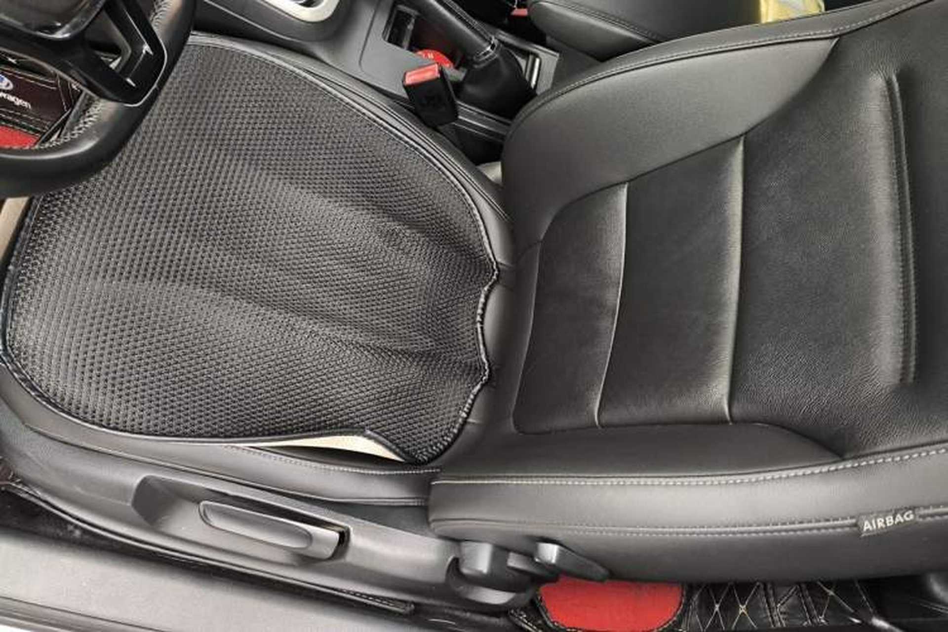Used Volkswagen Sagitar 2017 230TSI Automatic Comfort Version Left Front Seat