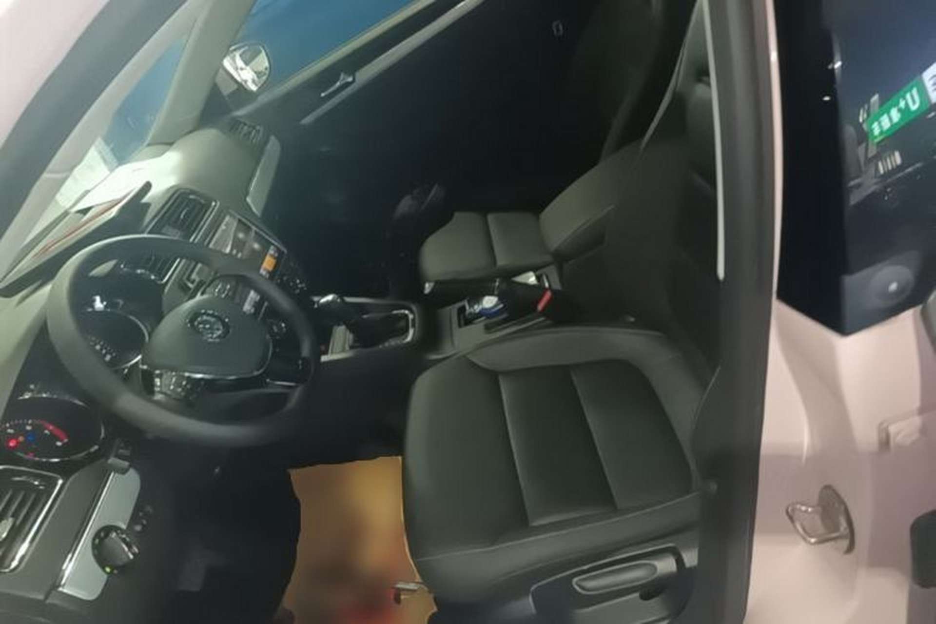 Used Volkswagen Sagitar 2017 1.6L Automatic Comfort Model Left Front Seat