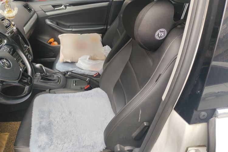 Used Volkswagen Sagitar 2017 1.6L Automatic Comfort Model Left Front Seat