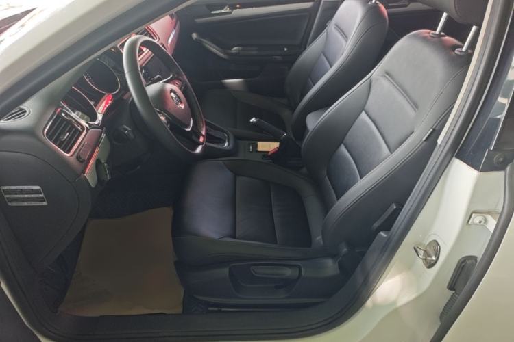 Used Volkswagen Sagitar 2017 1.6L Automatic Comfort Model Left Front Seat
